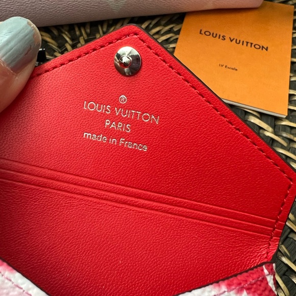 New complete set Louis Vuitton Escale Kirigami set - Picture 11 of 11